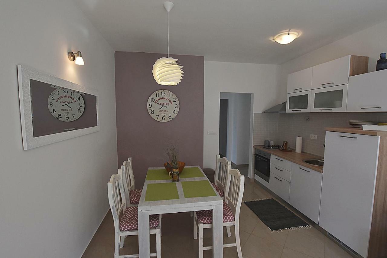 Marine Apartamento Sukošan Exterior foto