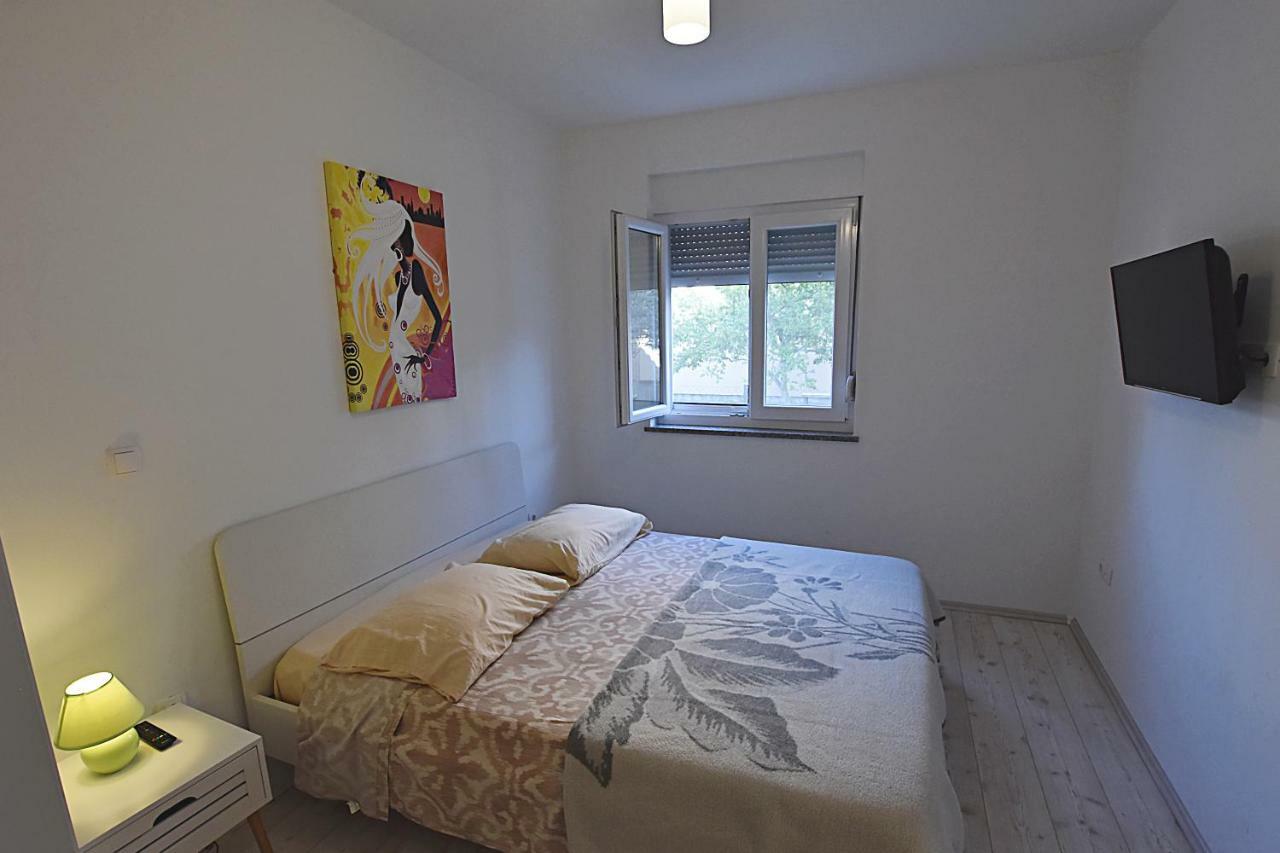 Marine Apartamento Sukošan Exterior foto